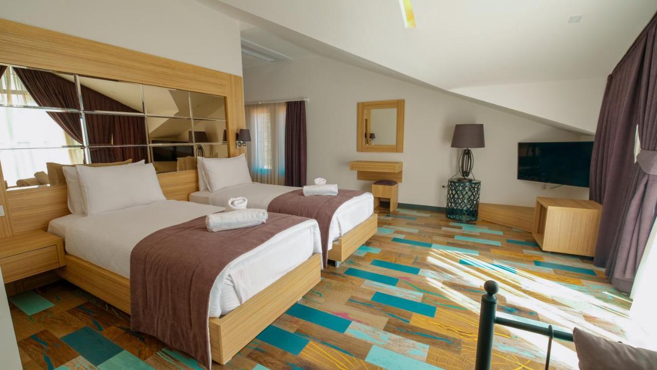 Alesta Midtown Aparthotel Fethiye Exterior photo