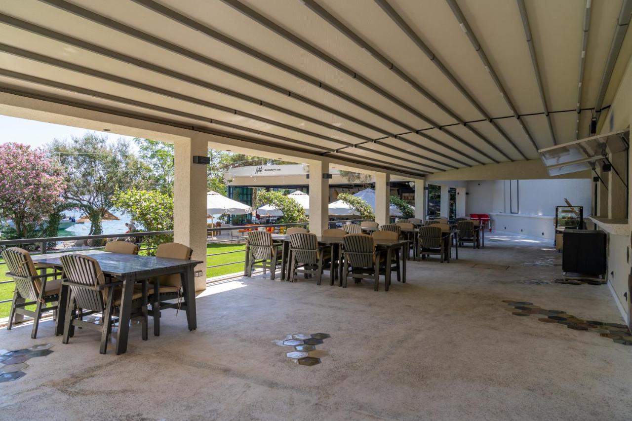 Alesta Midtown Aparthotel Fethiye Exterior photo